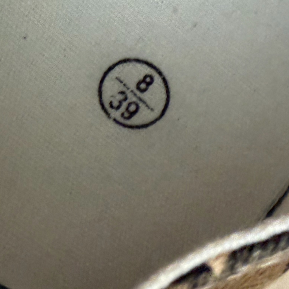 Leopard Print Canvas Low Top Sneakers, Size 8 - Picture 7 of 8